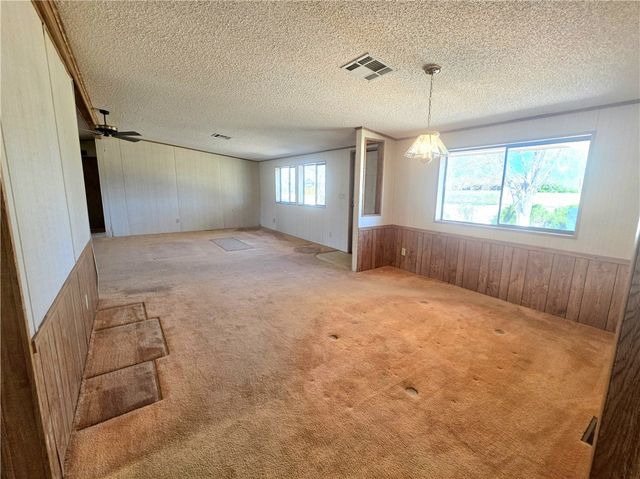 1860 E Devlin Avenue, Kingman, AZ 86409