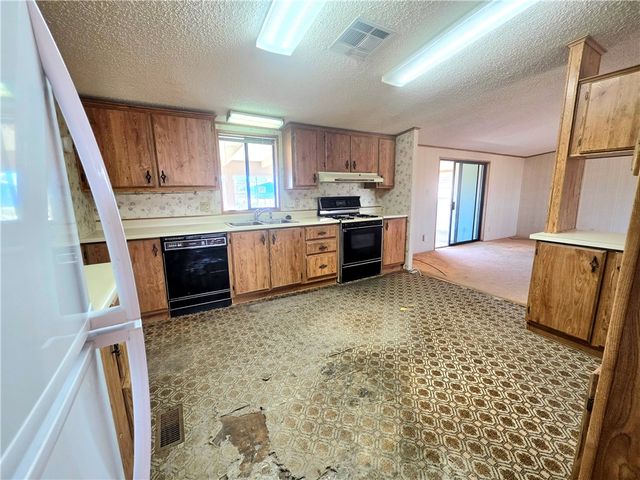 1860 E Devlin Avenue, Kingman, AZ 86409