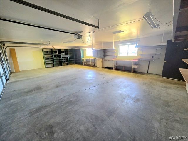 1860 E Devlin Avenue, Kingman, AZ 86409