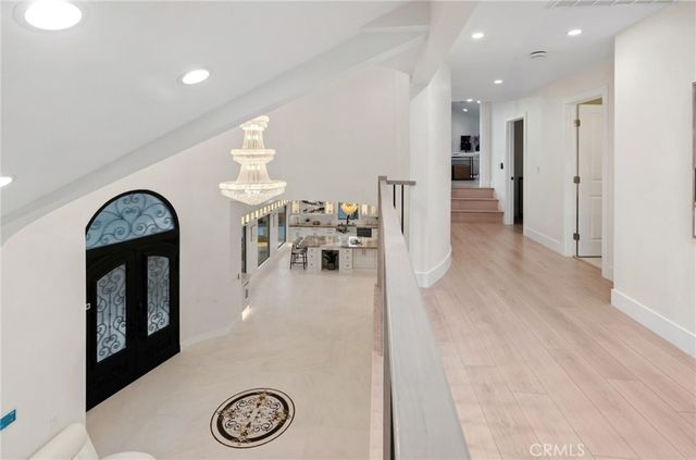16572 Carousel, Huntington Beach, CA 92649