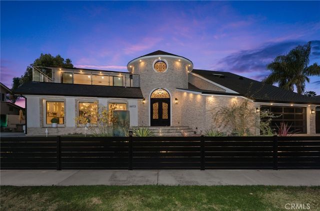 16572 Carousel, Huntington Beach, CA 92649