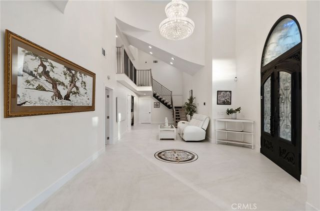16572 Carousel, Huntington Beach, CA 92649