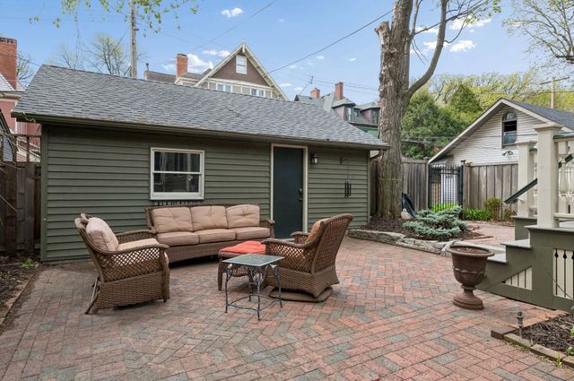458 Holly Avenue, Saint Paul, MN 55102