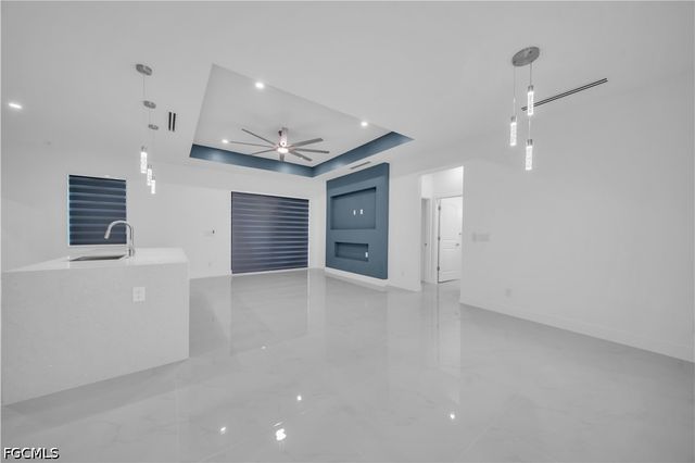 1825 NE 22nd TER, Cape Coral, FL 33909