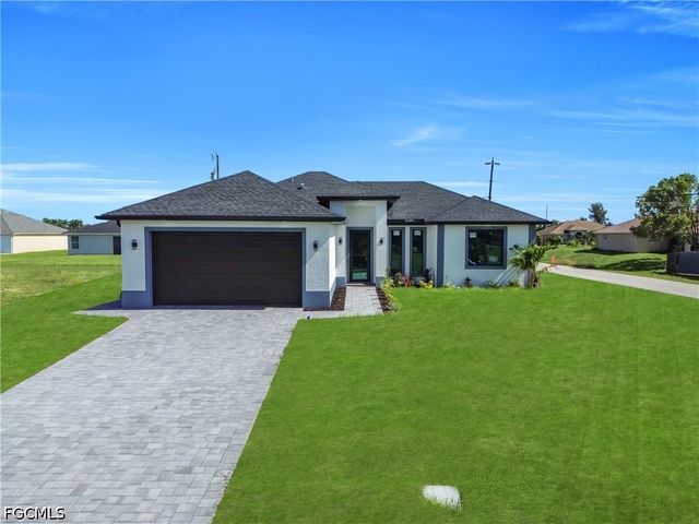 1825 NE 22nd TER, Cape Coral, FL 33909