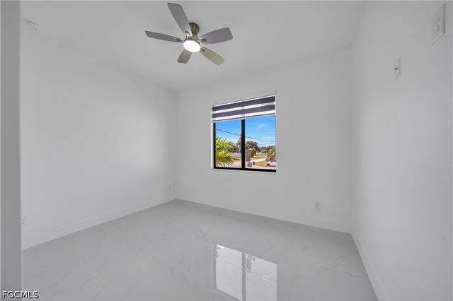 1825 NE 22nd TER, Cape Coral, FL 33909