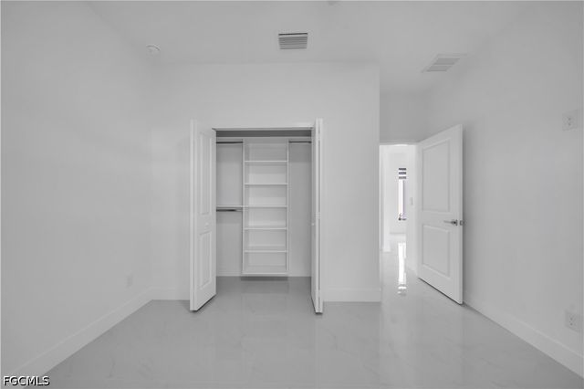 1825 NE 22nd TER, Cape Coral, FL 33909