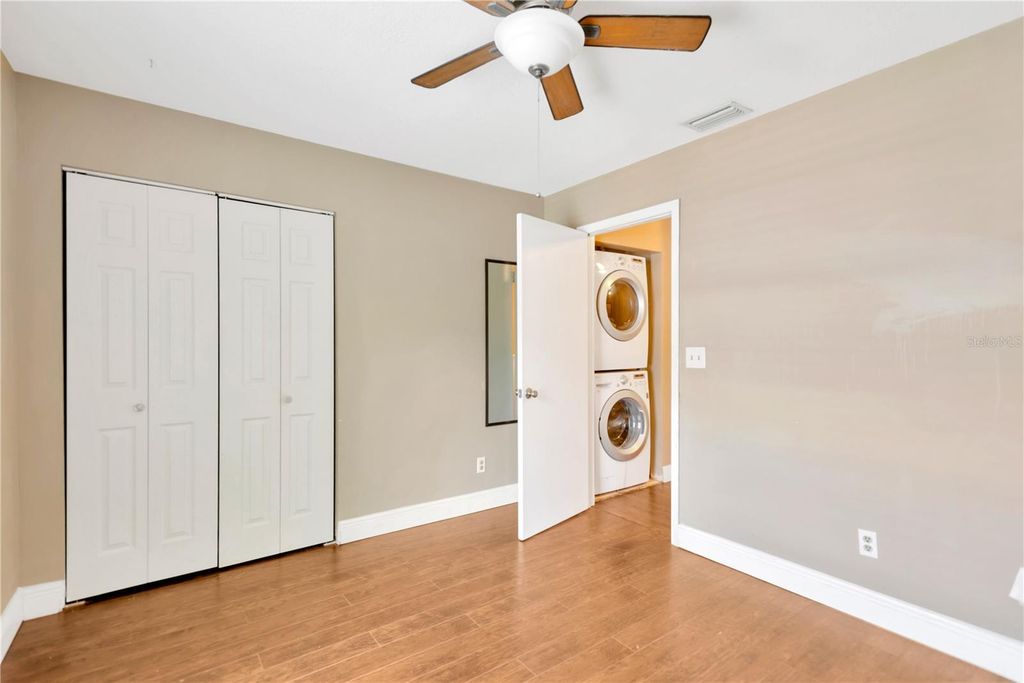 Image 18 of property listing at 5170 SUNRIDGE PALMS DRIVE, Tampa, FL 33617