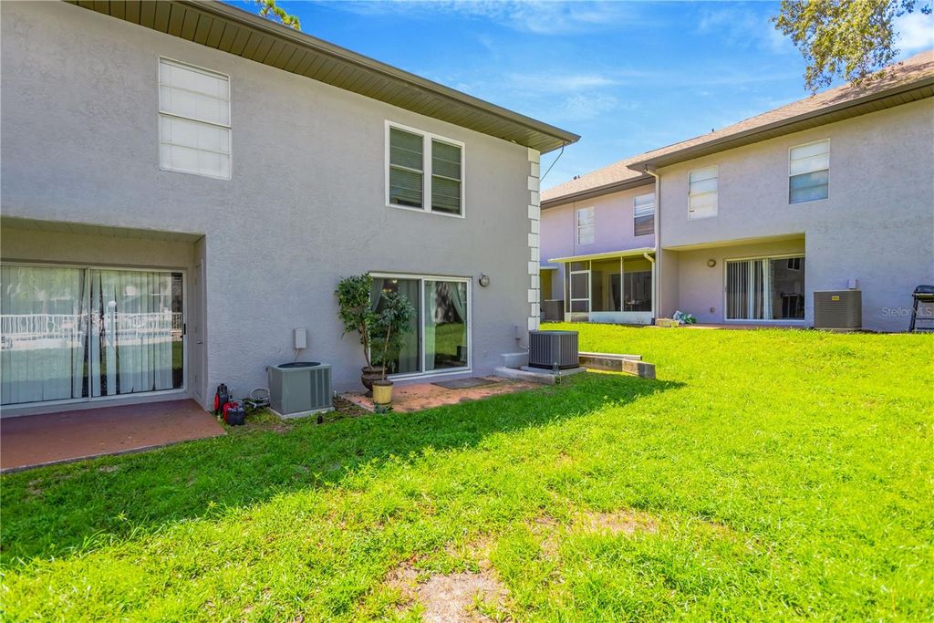 Image 28 of property listing at 5170 SUNRIDGE PALMS DRIVE, Tampa, FL 33617