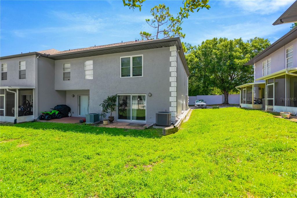 Image 30 of property listing at 5170 SUNRIDGE PALMS DRIVE, Tampa, FL 33617