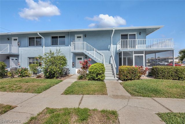 240 Palm DR 2, Naples, FL 34112