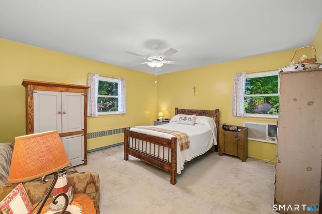 4 Ezra Road, Danbury, CT 06811