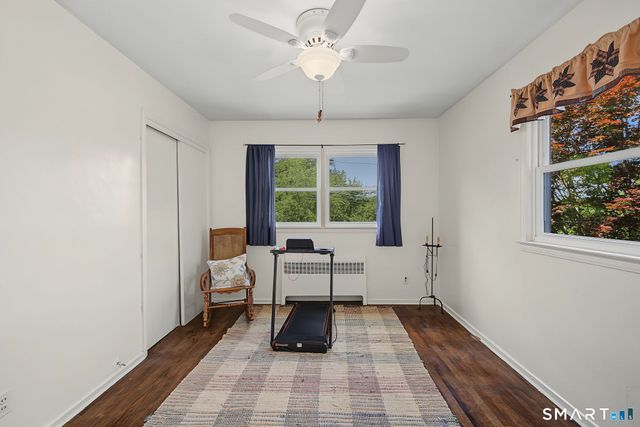 4 Ezra Road, Danbury, CT 06811