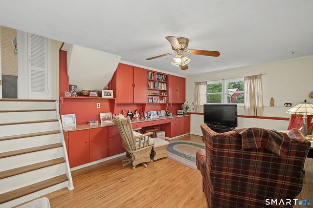 4 Ezra Road, Danbury, CT 06811