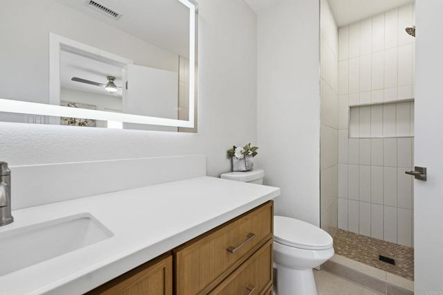 3247 Carolyn Circle, Oceanside, CA 92054