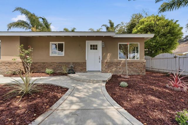 3247 Carolyn Circle, Oceanside, CA 92054