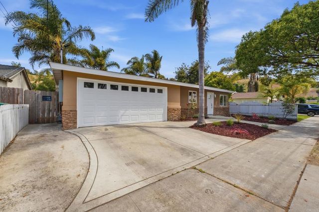3247 Carolyn Circle, Oceanside, CA 92054