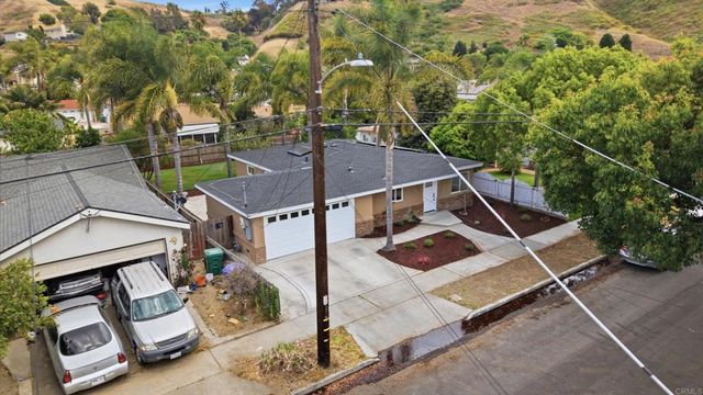 3247 Carolyn Circle, Oceanside, CA 92054