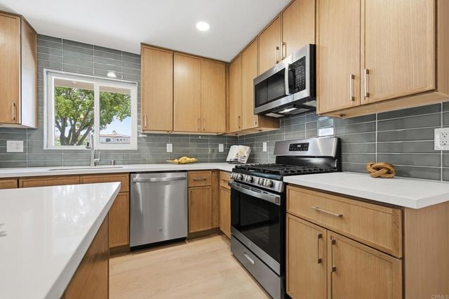 3247 Carolyn Circle, Oceanside, CA 92054