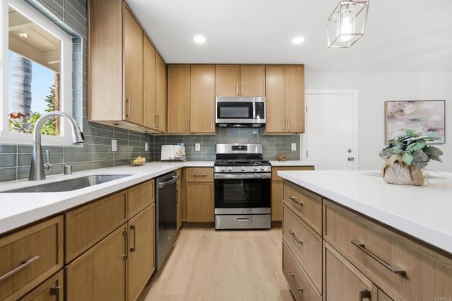 3247 Carolyn Circle, Oceanside, CA 92054