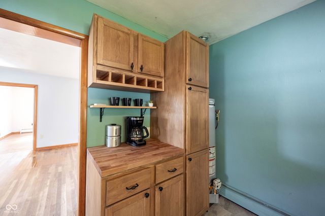 306 S East Street, Pendleton, IN 46064