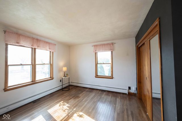 306 S East Street, Pendleton, IN 46064