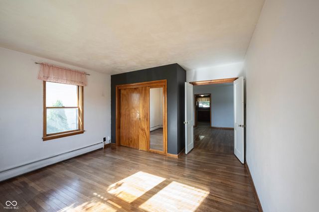 306 S East Street, Pendleton, IN 46064