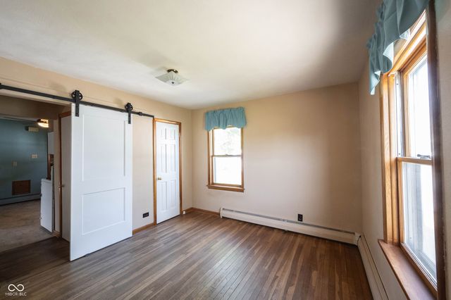 306 S East Street, Pendleton, IN 46064