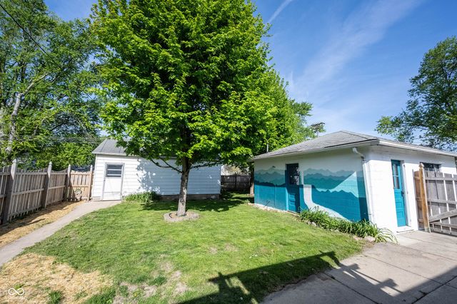 306 S East Street, Pendleton, IN 46064