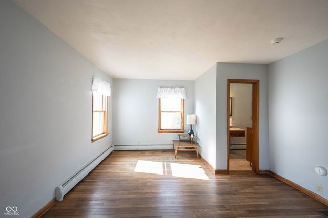 306 S East Street, Pendleton, IN 46064