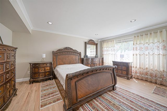 2 Jodi Drive, Manorville, NY 11949