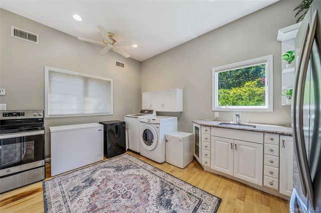 2 Jodi Drive, Manorville, NY 11949