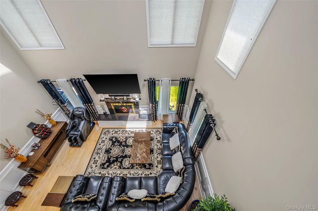 2 Jodi Drive, Manorville, NY 11949