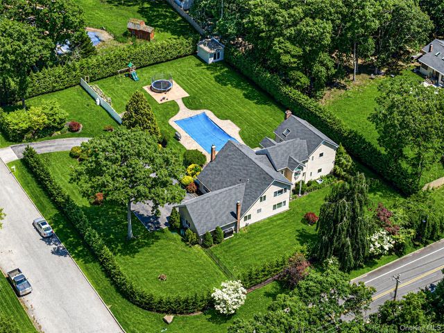 2 Jodi Drive, Manorville, NY 11949