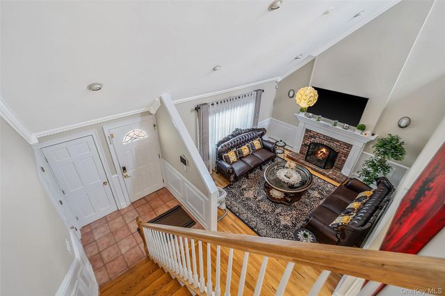 2 Jodi Drive, Manorville, NY 11949