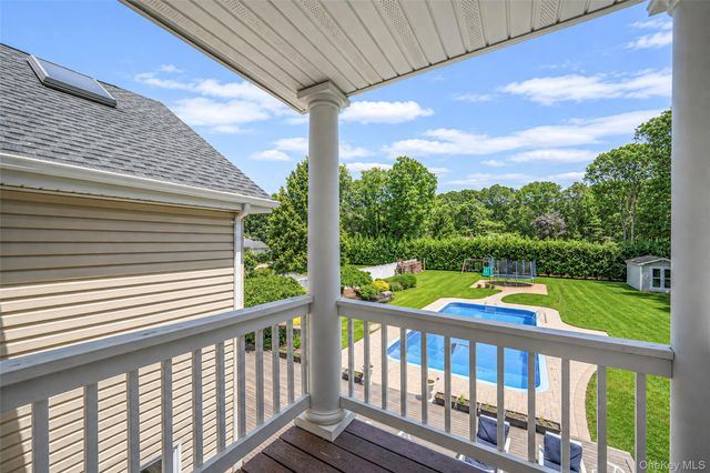 2 Jodi Drive, Manorville, NY 11949