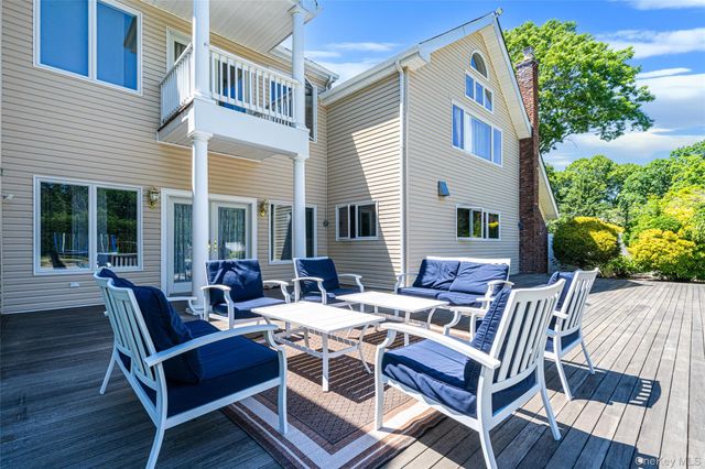 2 Jodi Drive, Manorville, NY 11949