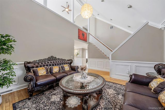 2 Jodi Drive, Manorville, NY 11949