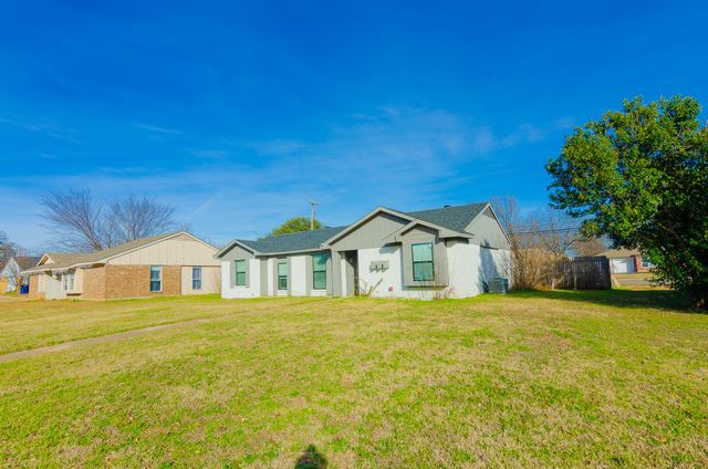 1712 Rocky Place Court, Dallas, TX 75217