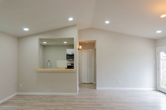 1712 Rocky Place Court, Dallas, TX 75217