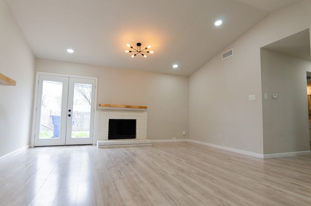 1712 Rocky Place Court, Dallas, TX 75217