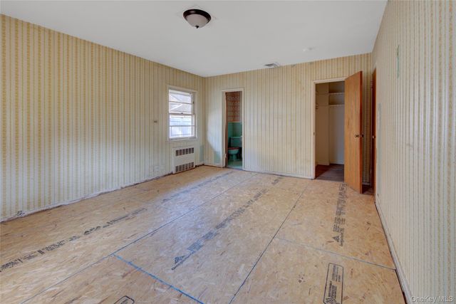 197 Delaware Avenue, Freeport, NY 11520