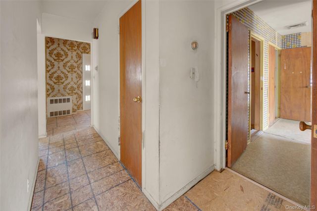 197 Delaware Avenue, Freeport, NY 11520