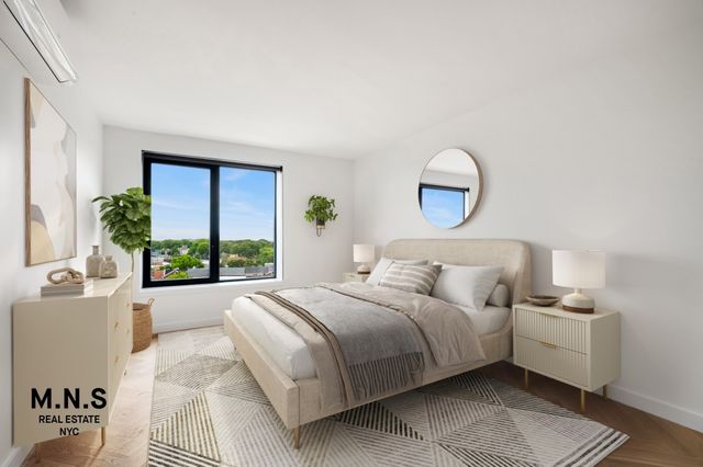 2254 46th St Apt 602, New York City, NY 11105