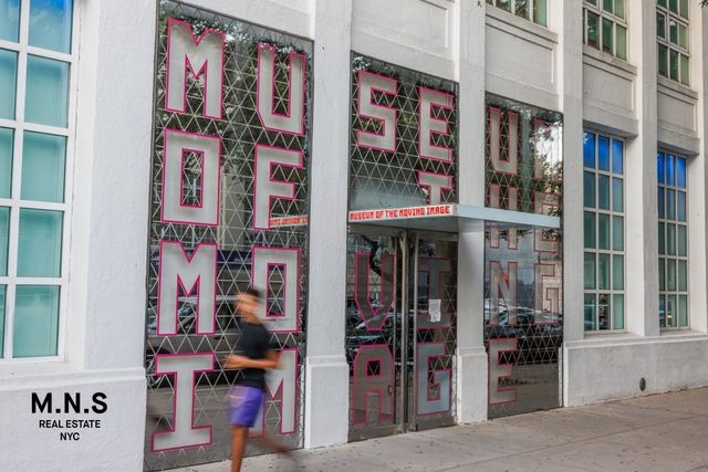 2254 46th St Apt 602, New York City, NY 11105