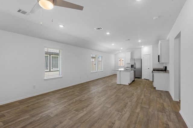 3038 Holland Lakes Drive, Fulshear, TX 77441