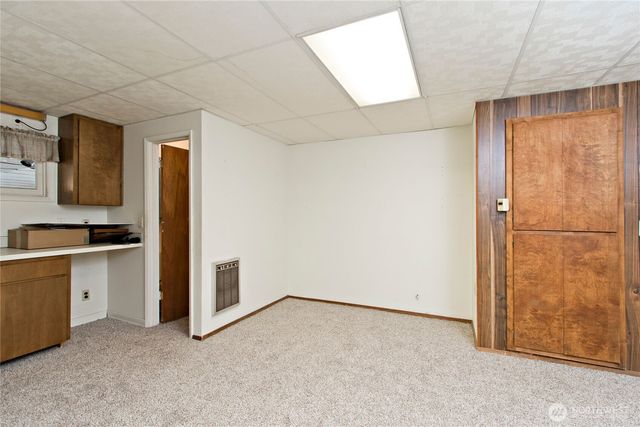 26904 SE 400th Street, Enumclaw, WA 98022