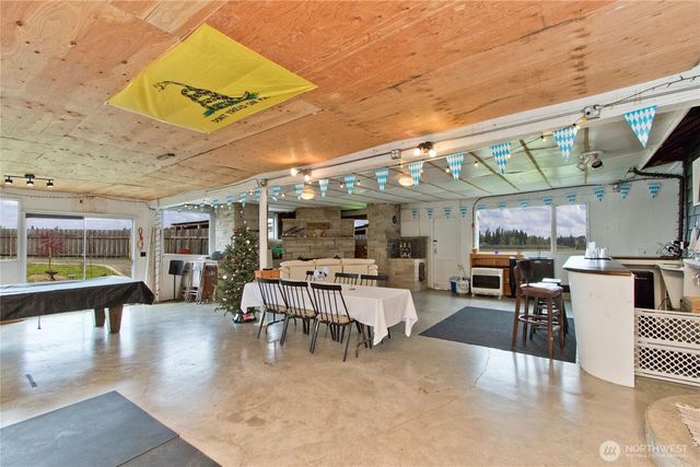 26904 SE 400th Street, Enumclaw, WA 98022