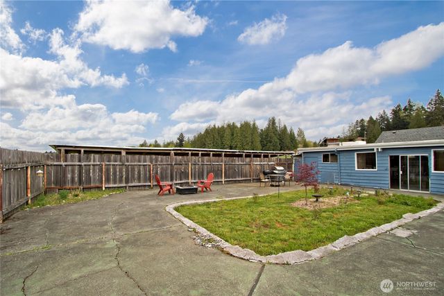 26904 SE 400th Street, Enumclaw, WA 98022