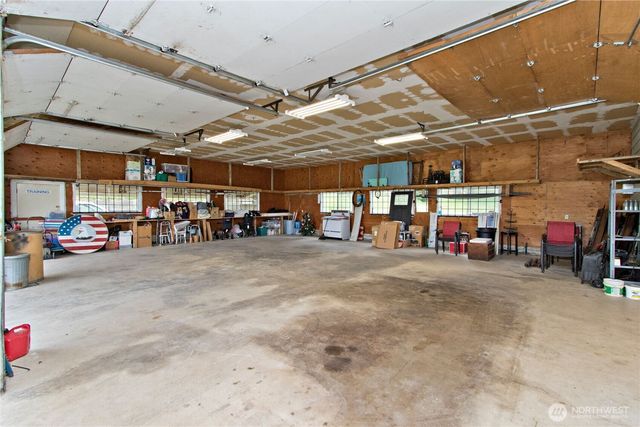 26904 SE 400th Street, Enumclaw, WA 98022